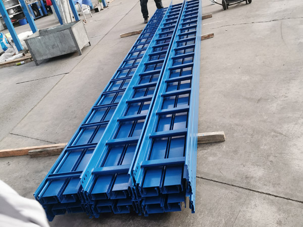 桥架